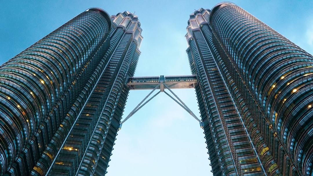 Looking amazing the Twin towers in KL, isn’t it?