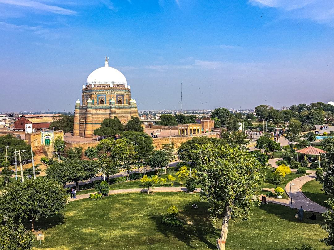 A quite garden beside the colorful shrines of Multan.