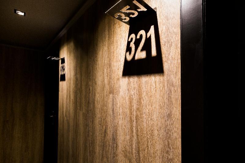 Slide 32