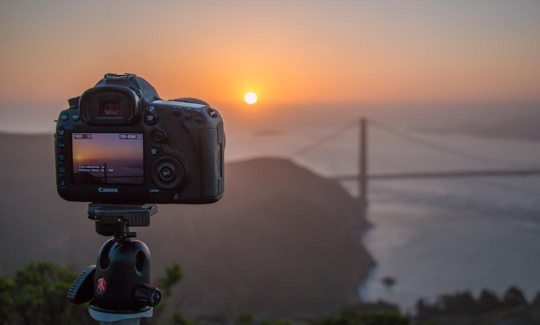 Morning time lapse at Golden Gate
